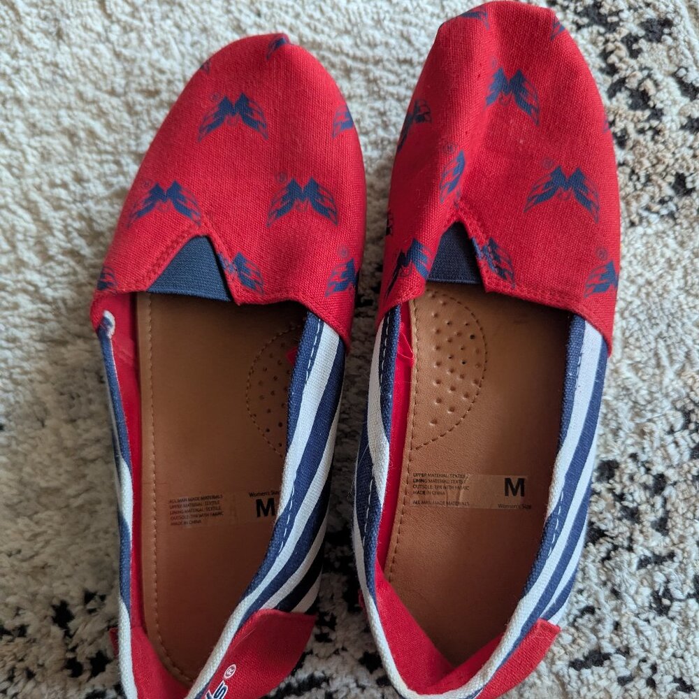 Washington capitals size medium women's shoes (shoe size 7-8)